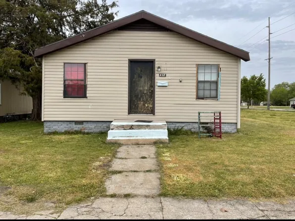 417 E 10th St, Pittsburg, KS 66762