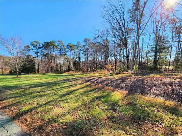 1390 Kilkenny Ln #1, Rural Hall, NC 27045