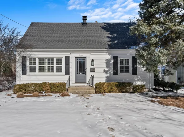 718 Highview Ave, Glen Ellyn, IL 60137