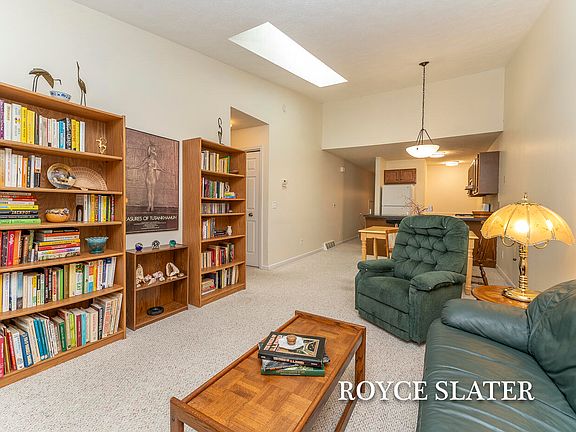 5th image of 2682 Limestone Ln NE #23