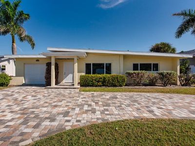 6964 Grande Vista Way S, Saint Petersburg, FL, 33707