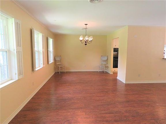 5th image of 120 Turtle Creek Dr