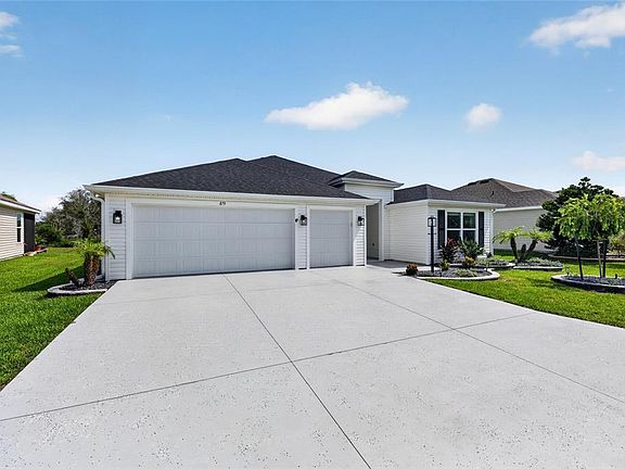 4th image of 879 MORLEY AVENUE