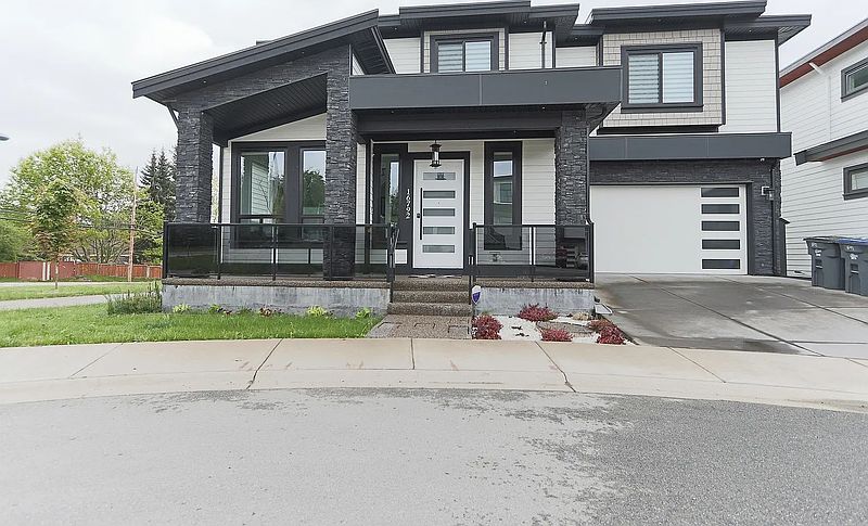 Surrey Apartment for rent - 2 Bedrooms — photo 12