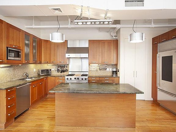 5th image of 108 W 25th St Floor 4