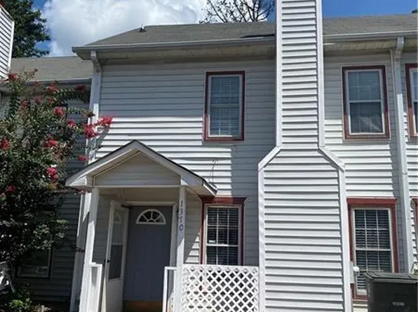 1370 Kennesaw Trace Ct NW, Kennesaw, GA 30144