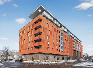 135 Barrette St #608, Ottawa, ON K1L 7Z9