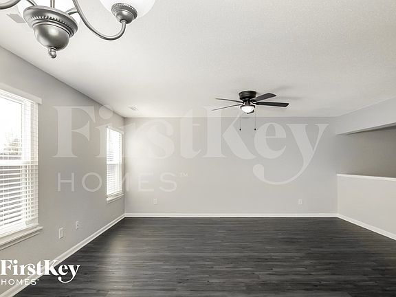 4th image of 837 Franklin Lakes Blvd