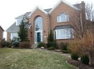 349 Martha Dr, Canonsburg, PA 15317