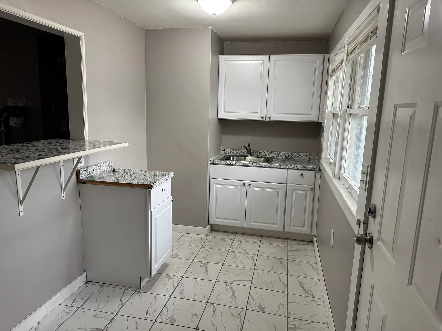 1 bed, 500 sqft, $800 — Photo 4