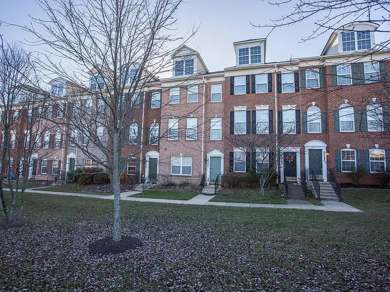 20345 Notting Hill Way — Photo 15
