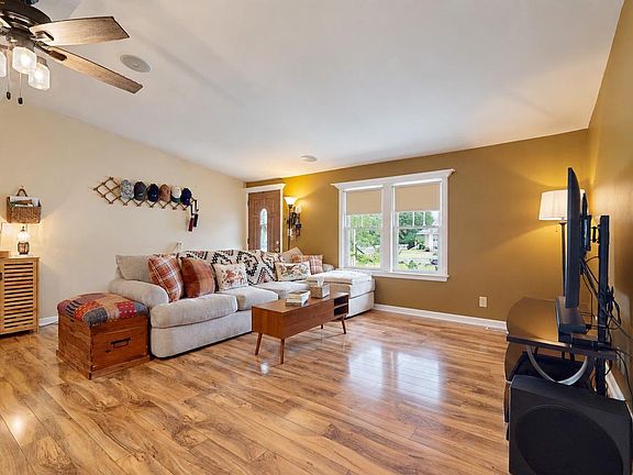 4th image of 2528 Tilton Rd #506