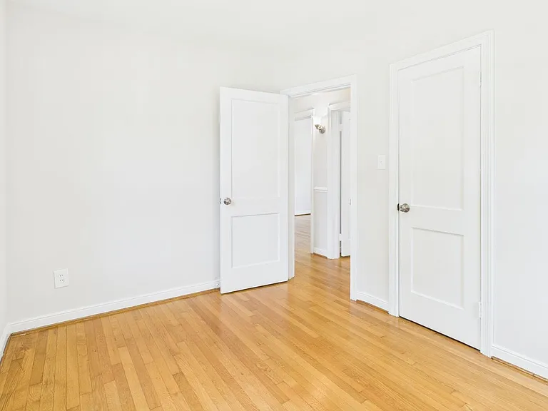 1709 Glenview Rd — Photo 31