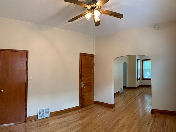 5th image of 1728 N Keeler Ave