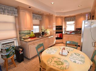 50 Russell St #B, Brookline, MA 02446