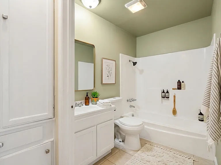 17516 Grand Ave #1 — Photo 12