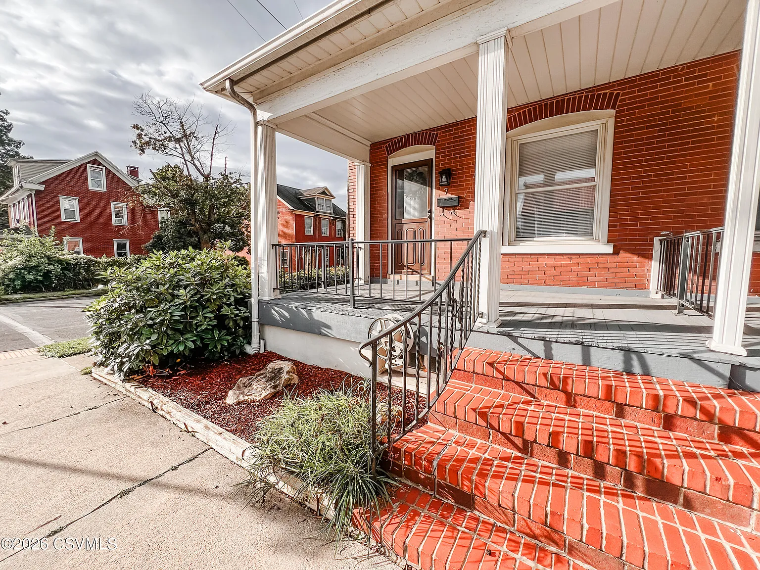 3 bed, 1528 sqft, $1,495 — Photo 2