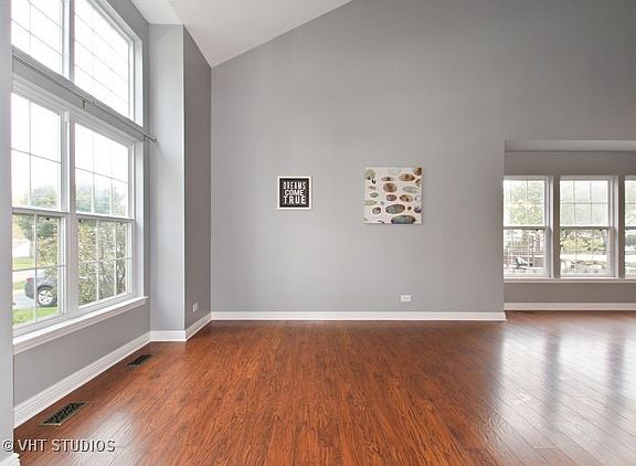 3rd image of 4330 Barharbor Dr