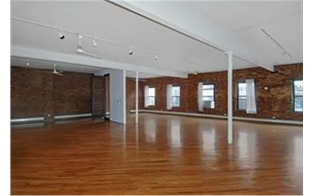 Sold by Douglas Elliman | media 22