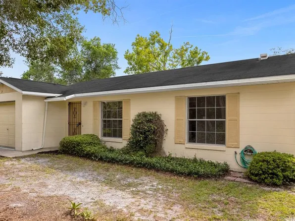 24 S Courtland Blvd, Deltona, FL 32738