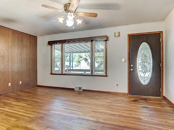 5th image of 308 Brentwood Dr
