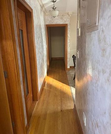 3rd image of 138-54 Hoover Ave #3R