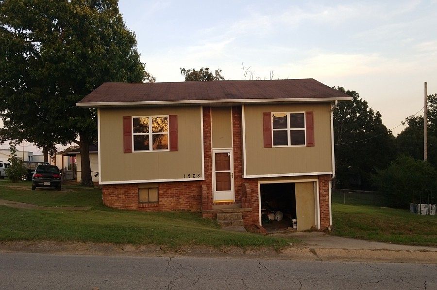 1908 Bedoll Ave, Poplar Bluff, MO 63901 Zillow