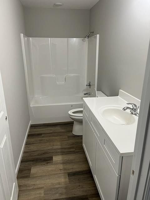 2nd image of 408 Charles Ave