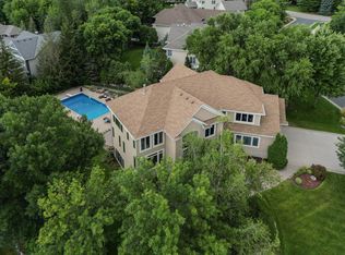 11324 Entrevaux Dr, Eden Prairie, MN 55347