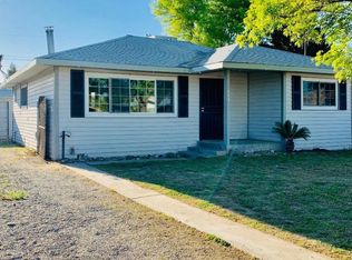 933 S 3rd St, Kerman, CA 93630
