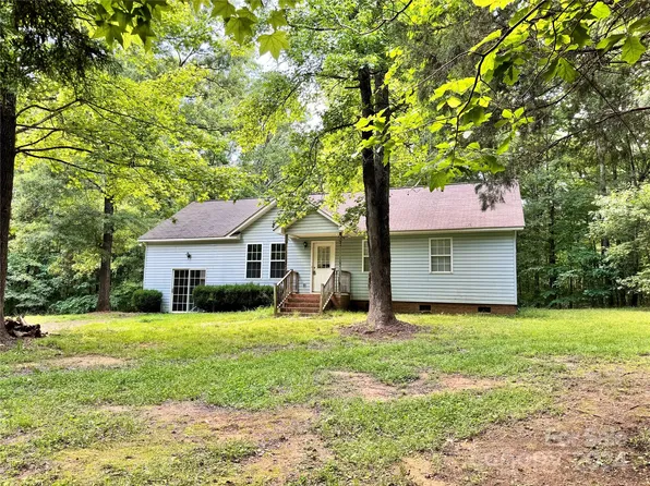 1989 Burkin Rd, Mc Connells, SC 29726