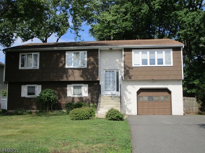 1st image of 117 John St