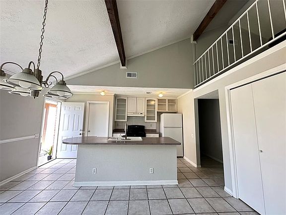 5th image of 10712 Bexley Dr