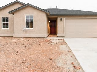 2701 Smith Ave, Shasta Lake, CA 96019