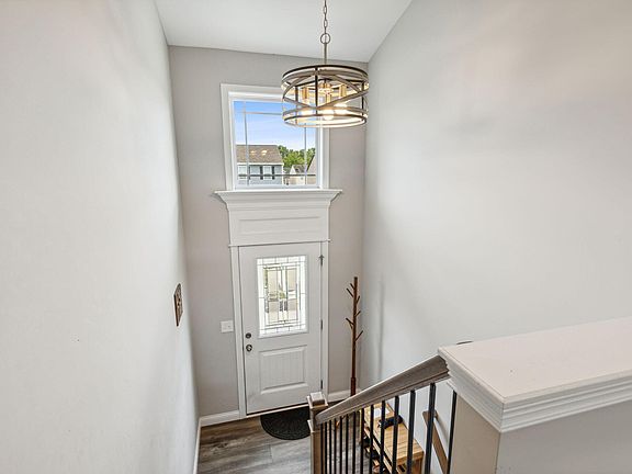 4th image of 119 Keeneland Dr