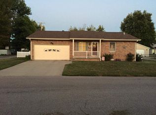 500 S Center St, Fort Branch, IN 47648