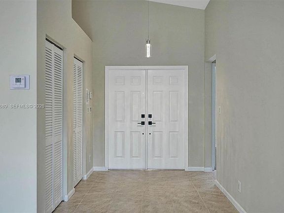 4th image of 10219 NW 48th Mnr