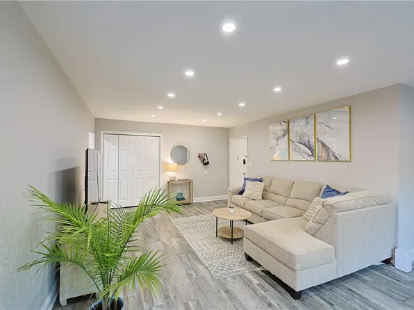 35 Richard Court, Pomona, NY 10970