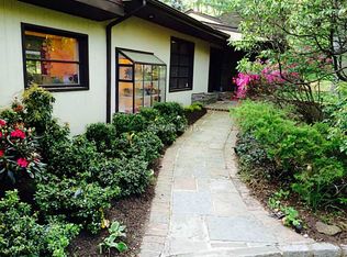 60 Hemlock Rd, Short Hills, NJ 07078