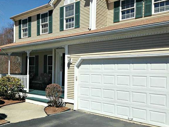 3rd image of 16 Kathleen Ct