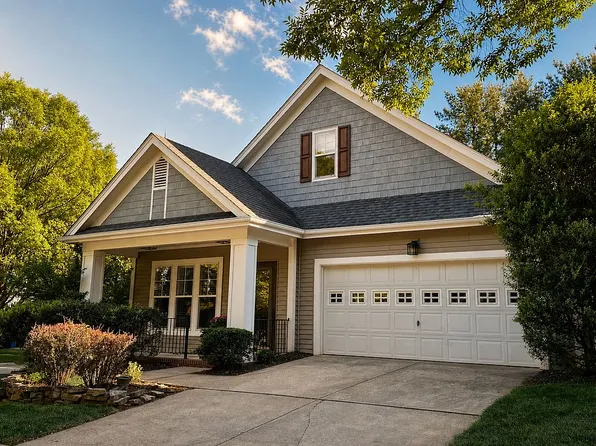1402 Kenton Ln, Asheville, NC 28803