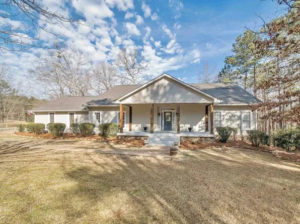 237 N Quail Ln, Pine Mountain, GA 31822