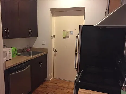 Rented by Triumph Property Group | media 29