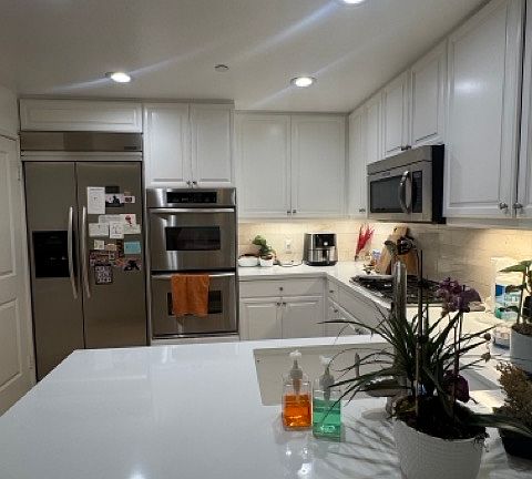 5th image of 5625 Crescent Park W