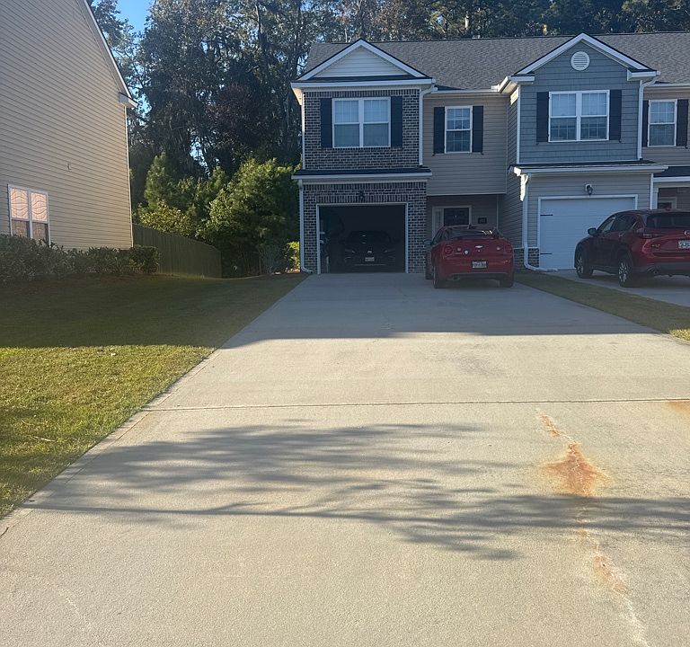 1st image of 181 Ainsdale Dr #44