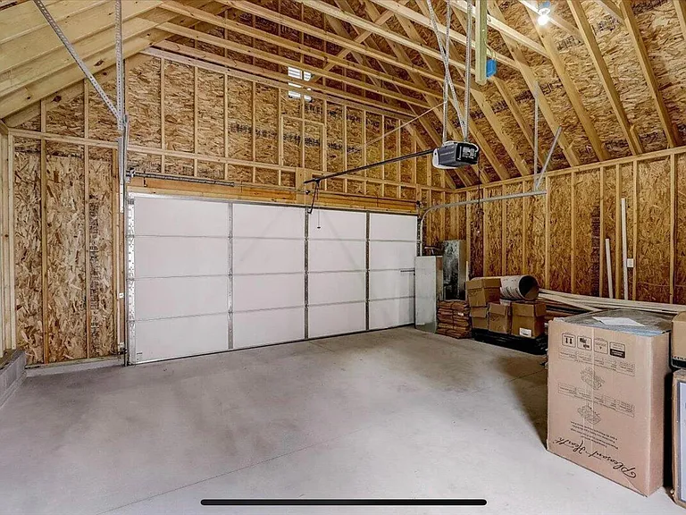 2908 W McKinley Blvd — Photo 37