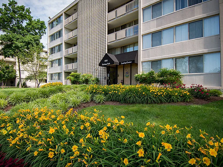 Heritage Park Apartments Leasing Office 2