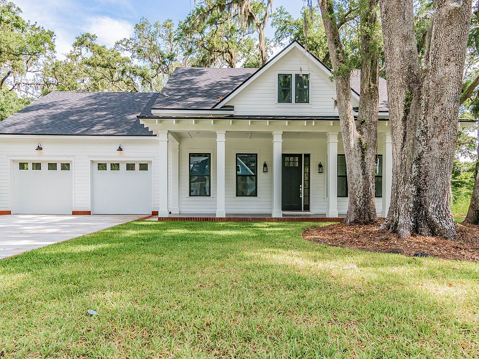 1st image of 2922 Riverbend Walk