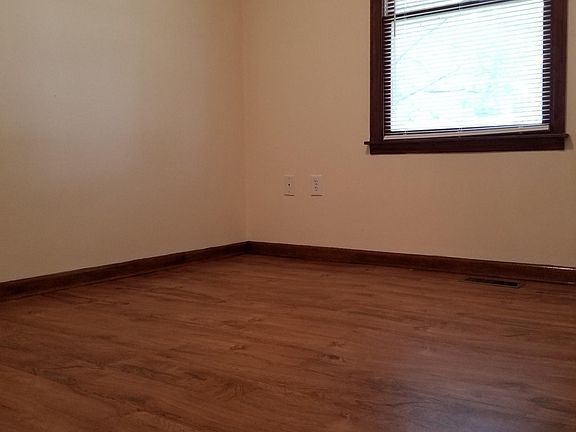 4th image of 507 Barlow Dr