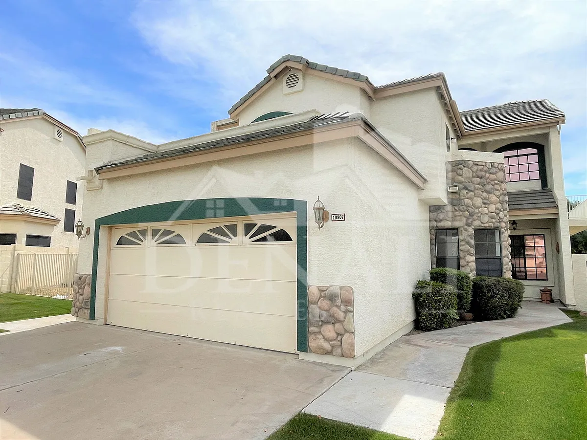 Building Photo - 19907 N Denaro Dr
